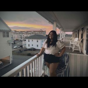 Meet your Posher, Jayna